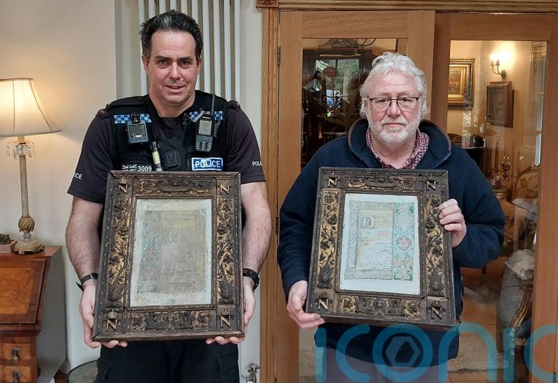 Lovejoy episode helps antiques dealer spot plaques stolen from Napoleon III tomb
