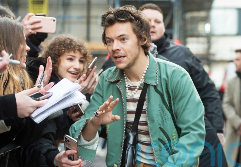 Harry Styles to pull &lsquo;double duty&rsquo; on Saturday Night Live