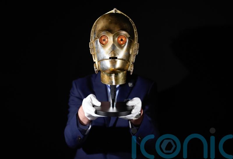 Movie lovers given a bite at Jaws movie prop and Star Wars memorabilia