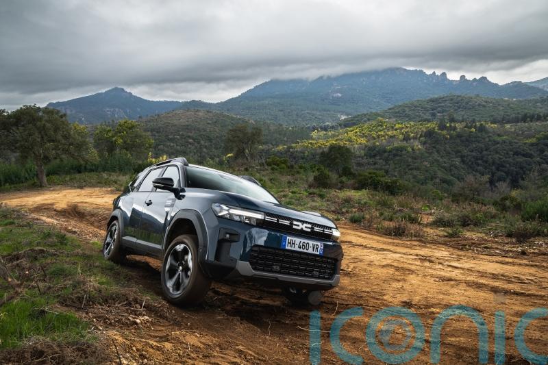 Dacia Bigster and Duster receive new hybrid all-wheel drive powertrain