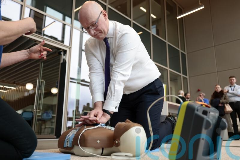 Swinney announces &pound;2.5m to fund hundreds more defibrillators in communities