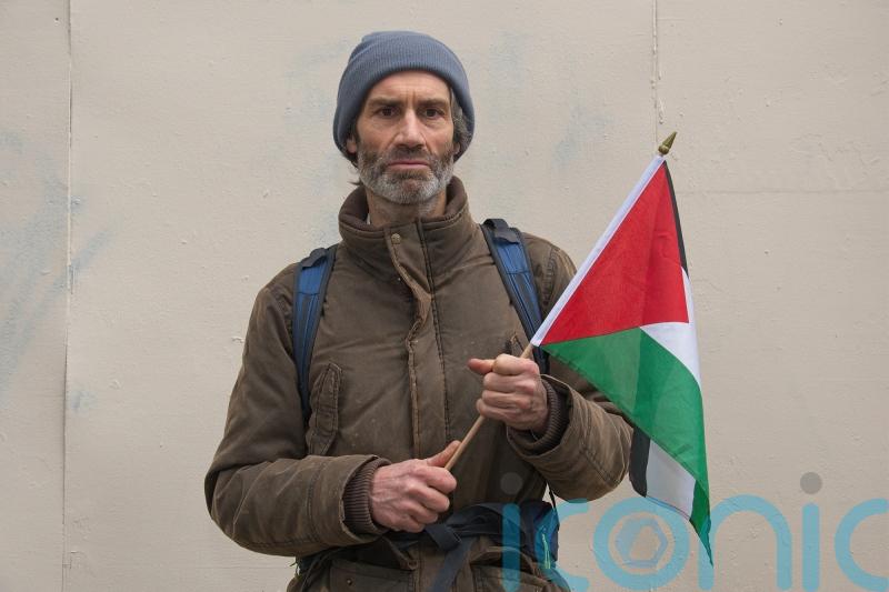 Playwright embarks on 181-mile Pilgrimage4Palestine fundraising walk while fasting as &lsquo;gesture of solidarity to Muslims&rsquo;