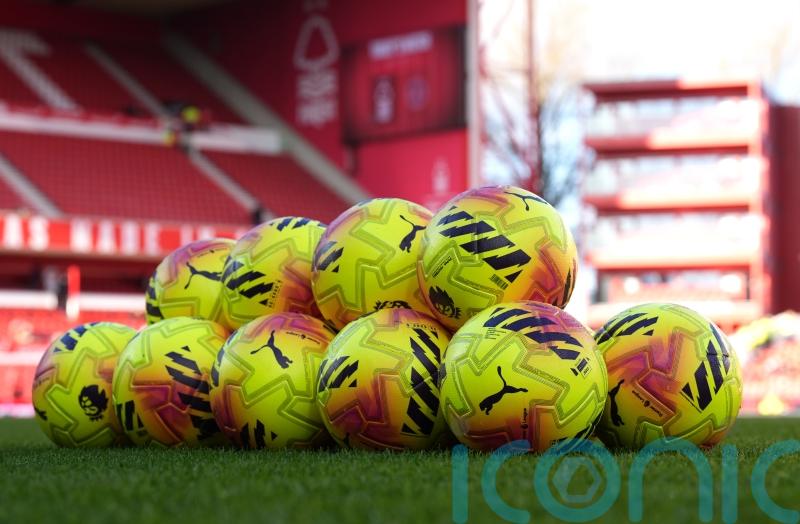 Ollie Banks keeps York top with last-gasp winner at lowly Morecambe