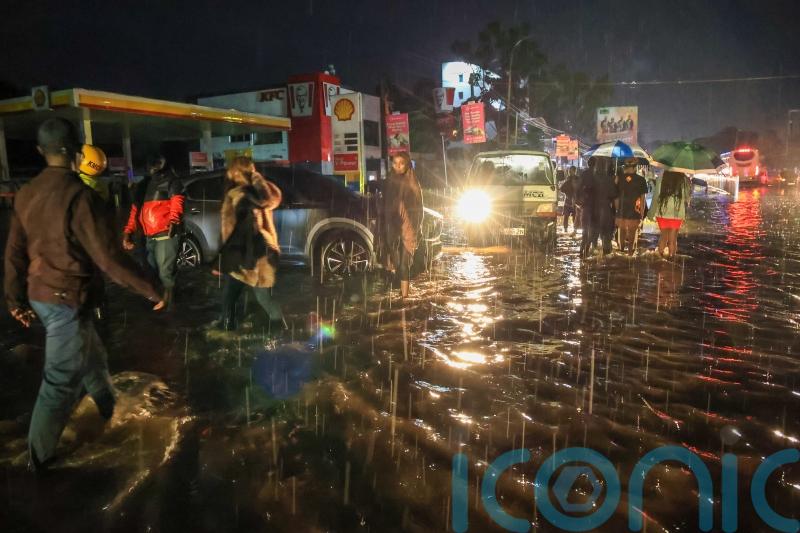Military deployed after deadly flooding in Kenyan capital