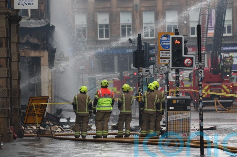 &lsquo;Let&rsquo;s just run&rsquo; &ndash; Hairdresser tells of fleeing building which went up in flames
