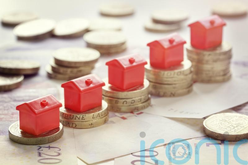 What changes are major mortgage lenders making to their loans?
