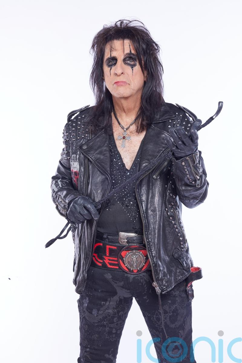 Alice Cooper announces autobiography and UK speaking tour