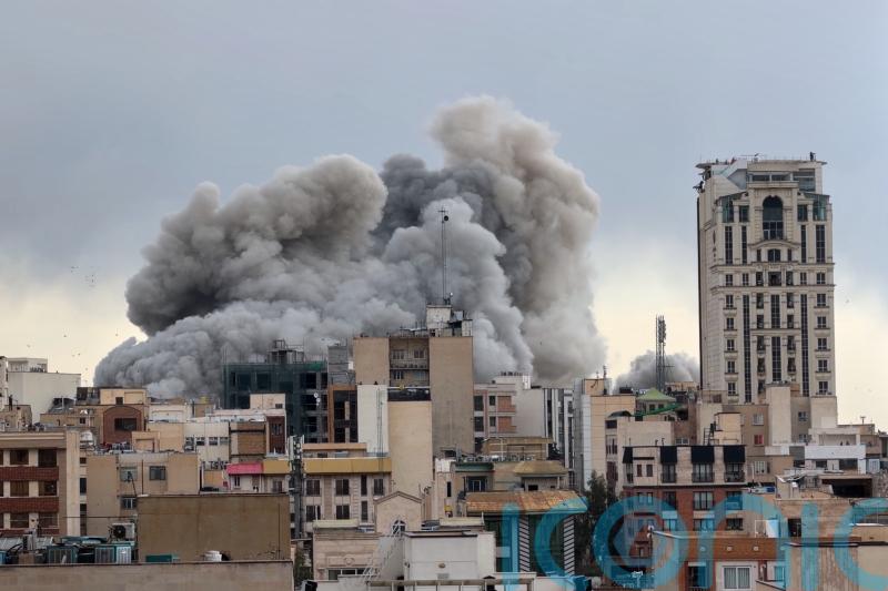 Iran &lsquo;not looking for ceasefire&rsquo; amid new attacks on Israel and Gulf nations