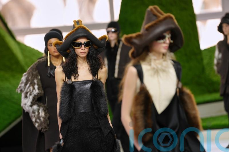Zendaya joins stars at Louis Vuitton&rsquo;s pastoral AW26 show on the last day of Paris Fashion Week