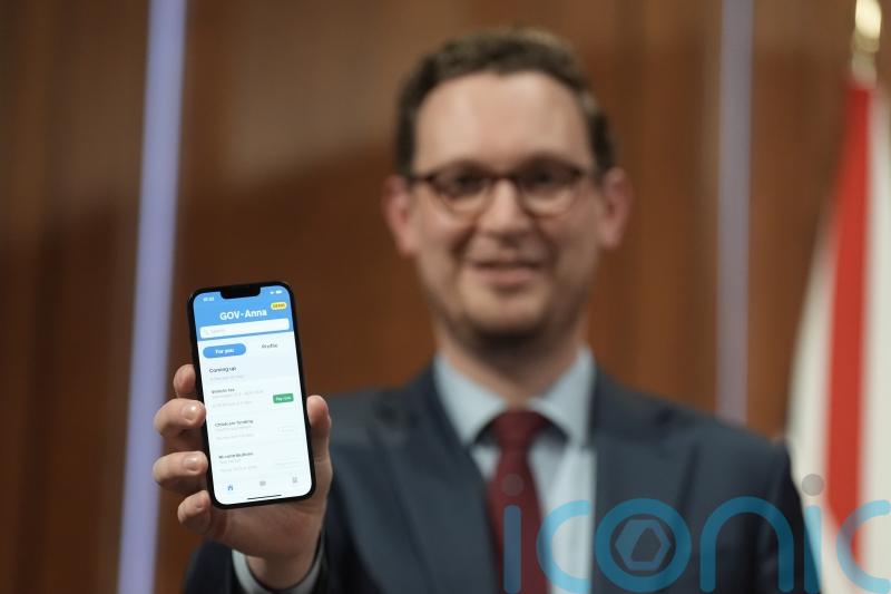 Digital ID build will not be outsourced to private firm, says minister