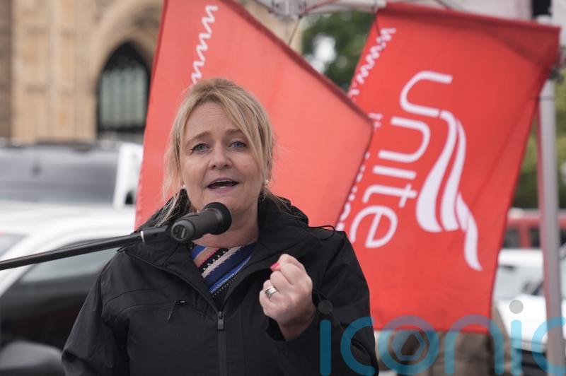 Unite to cut affiliation with Labour by more than &pound;500k amid bin strike anger