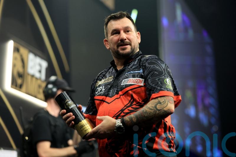 Jonny Clayton managing pain from gout as he dominates Premier League