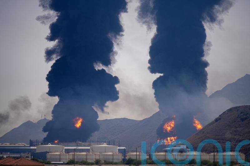 Tehran claims US attacked it from UAE as war enters its third week