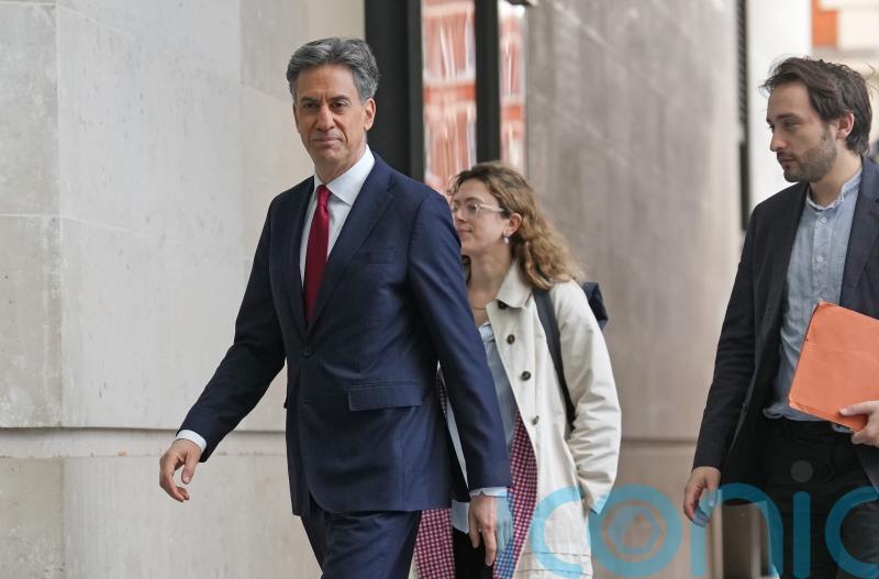 Government &lsquo;standing by British people&rsquo; Miliband says amid fuel duty questions