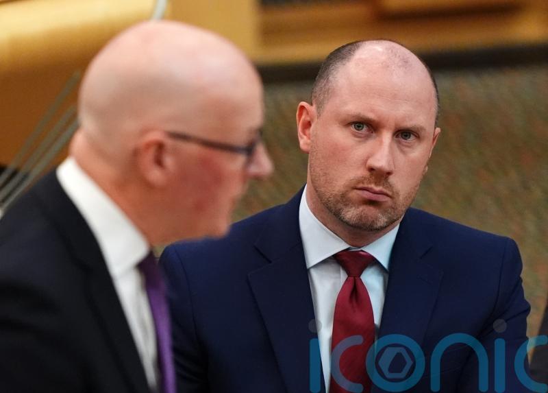 Swinney backs Health Secretary even if waiting times targets missed