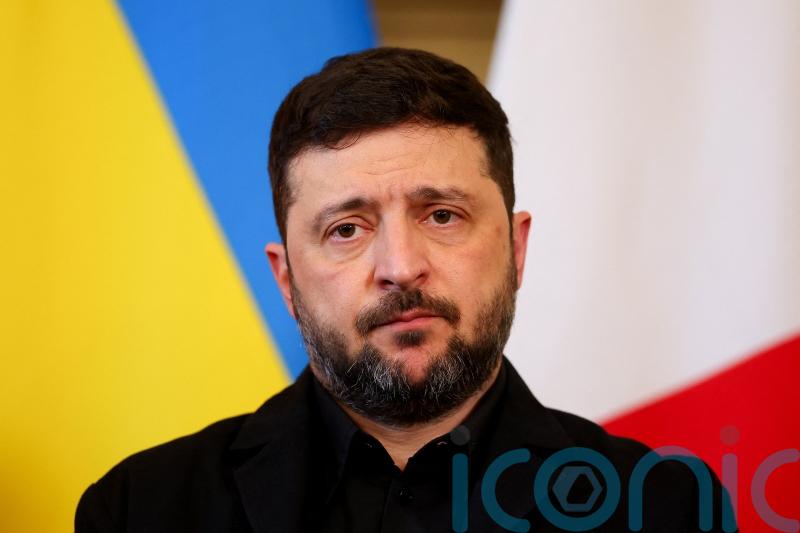 Zelensky to visit UK on Tuesday as Starmer warns of oil &lsquo;windfall&rsquo; for Russia