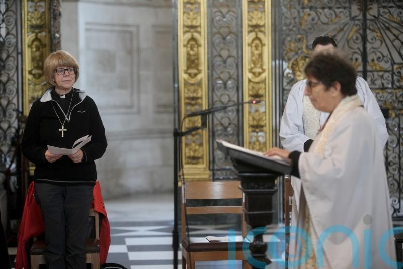 Archbishop of Canterbury will pray for &lsquo;fractured world&rsquo; on six-day pilgrimage