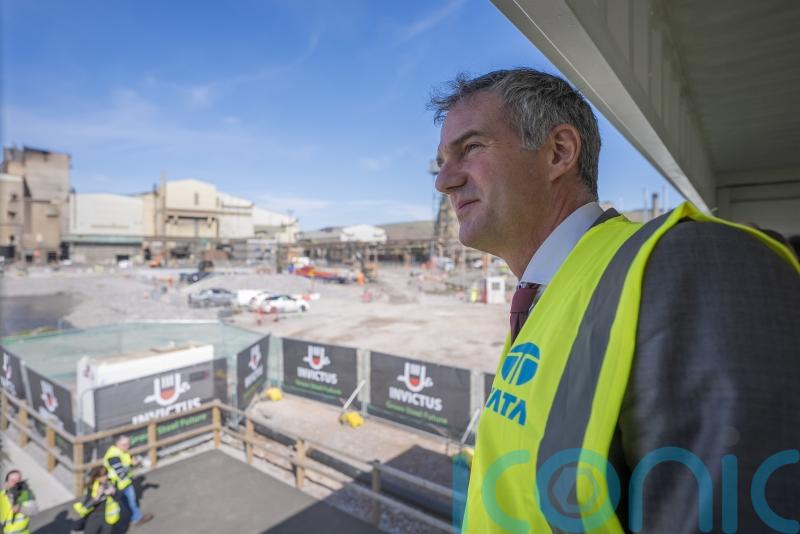 Steel strategy announced to preserve production in the UK