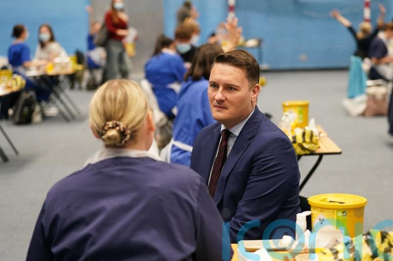 Streeting praises &lsquo;Herculean efforts&rsquo; in meningitis outbreak