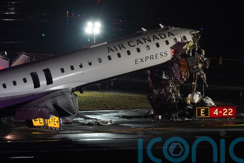 Air Canada flight collides with vehicle at New York&rsquo;s LaGuardia Airport