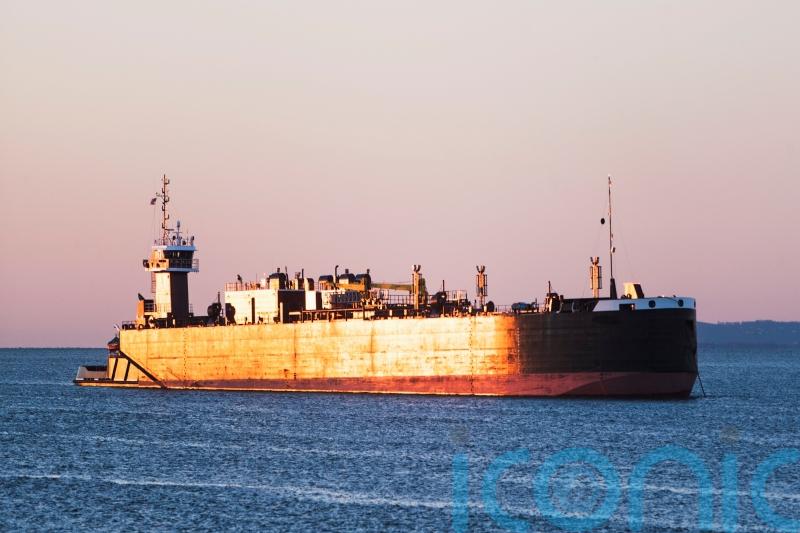 Oil prices retreat and markets pull out of nosedive on US-Iran talk hopes