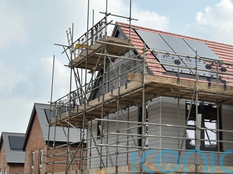 Heat pumps for new homes, and plug-in solar due in shops in months &ndash; ministers