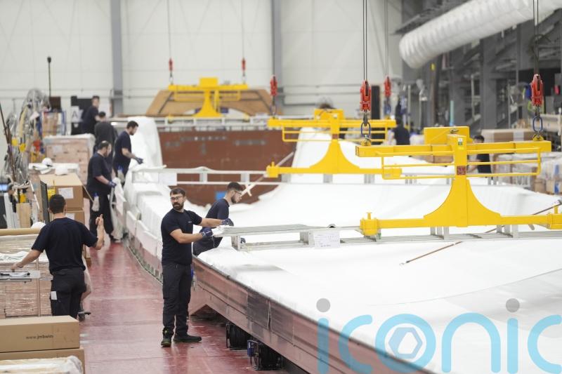 UK business growth &lsquo;slowed to a crawl&rsquo; due to war in Middle East, survey shows