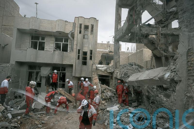 UK faces weaker economic growth and higher inflation due to Iran war &ndash; OECD