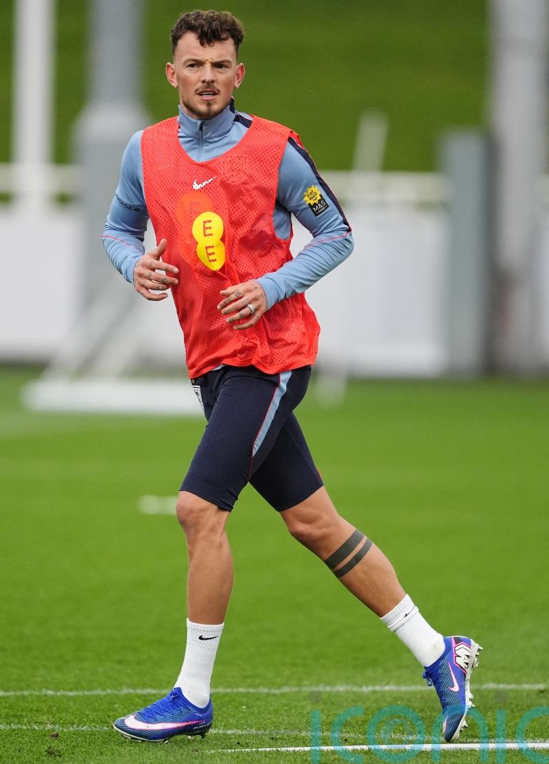 Ben White must &lsquo;clear the air&rsquo; with England team-mates &ndash; Thomas Tuchel