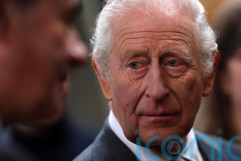 It would be a mistake to cancel King&rsquo;s visit to the US, ambassador to UK says