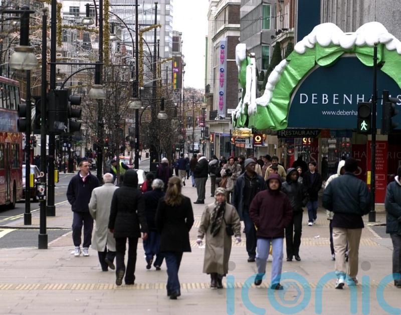 Consumer confidence drops amid &lsquo;ripple of fear&rsquo; about Middle East conflict