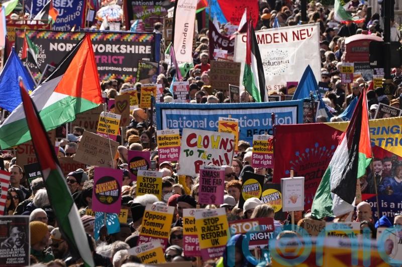 Half a million gather in London for biggest anti-far right demo, say organisers