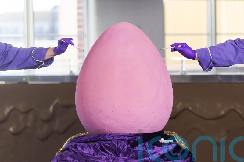 Cadbury World unveils &lsquo;world&rsquo;s largest&rsquo; mini egg