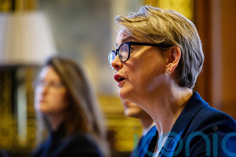 Iran could face further sanctions if Strait of Hormuz remains closed &ndash; Cooper