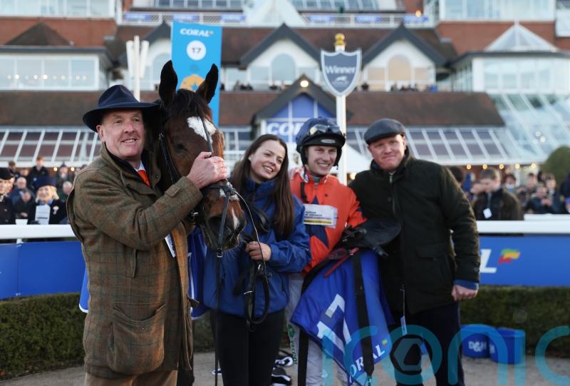 No Panic for Bryan Drew and his &lsquo;galloping machine&rsquo;