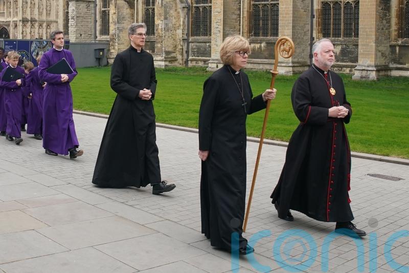 Archbishop of Canterbury uses first Easter sermon to pray for Middle East peace