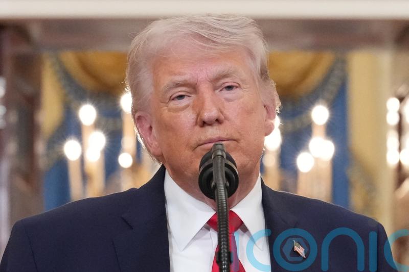 Air strikes on Iran kill more than 25 as Trump&rsquo;s Strait of Hormuz deadline looms