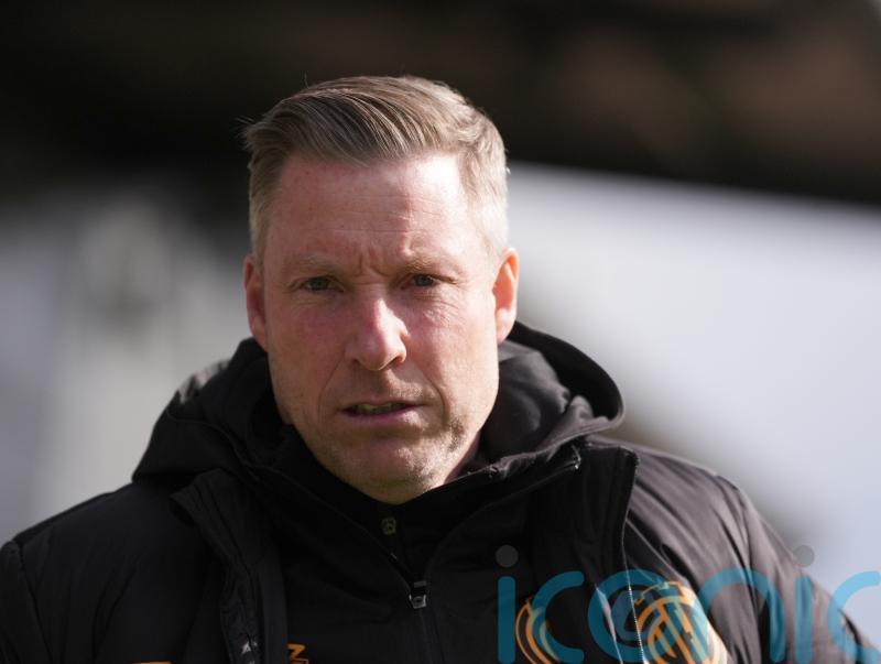 Neil Harris frustrated again as Cambridge draw at Cheltenham