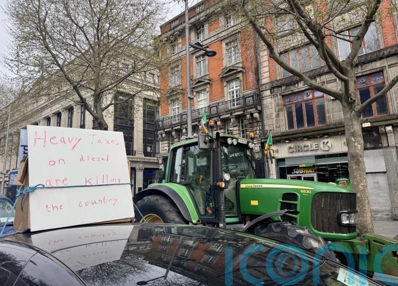 Price of fuel costing lives, say protesters causing gridlock in Dublin