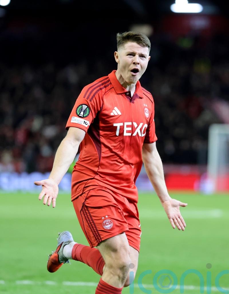 Kevin Nisbet double earns Aberdeen valuable victory over 10-man Hibernian