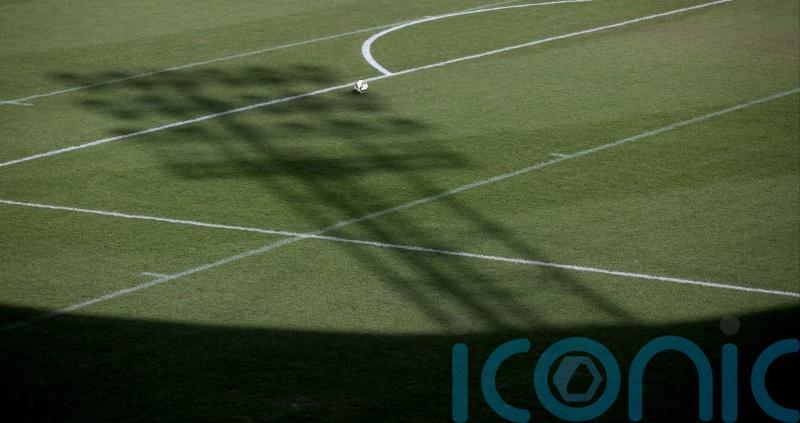 Halifax&rsquo;s play-off hopes all but over after draw at Yeovil