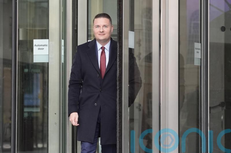 Streeting criticises Trump&rsquo;s &lsquo;incendiary, provocative, outrageous&rsquo; words on Iran