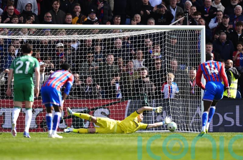 Jean-Philippe Mateta scores late penalty as Palace come back to beat Newcastle
