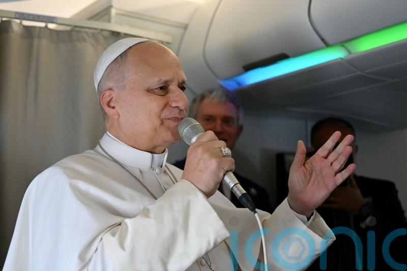 Pope Leo says he will continue to speak out against war after Trump criticism