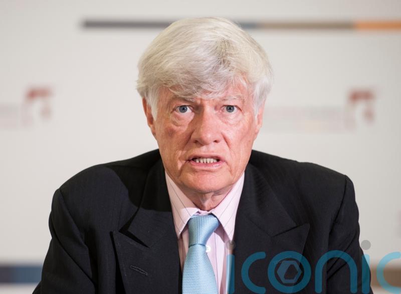 Founder of Starmer&rsquo;s chambers denounces plans for jury trial cuts