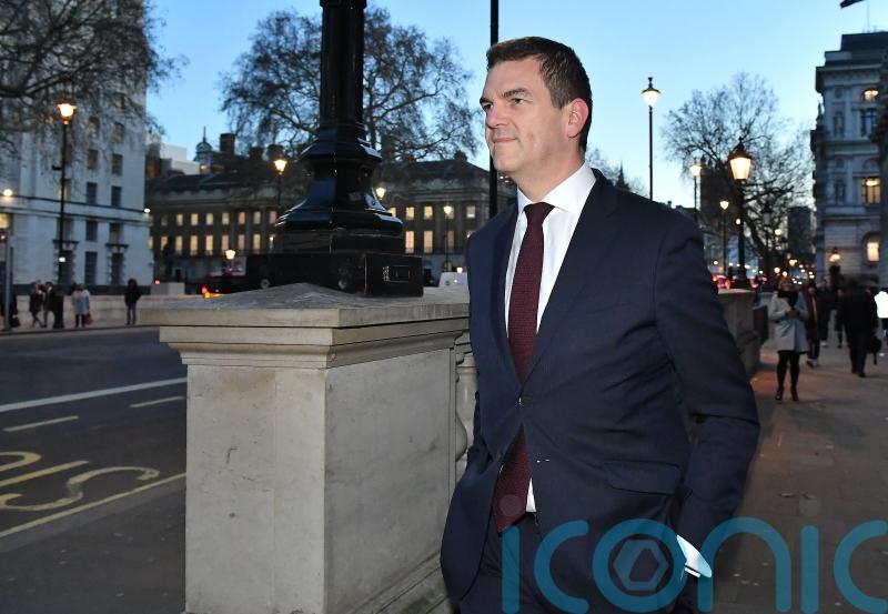 Top Foreign Office civil servant to leave post after Starmer loses confidence