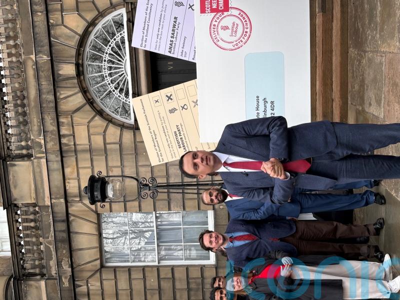 Mandelson vetting questions should be answered in Parliament &ndash; Sarwar