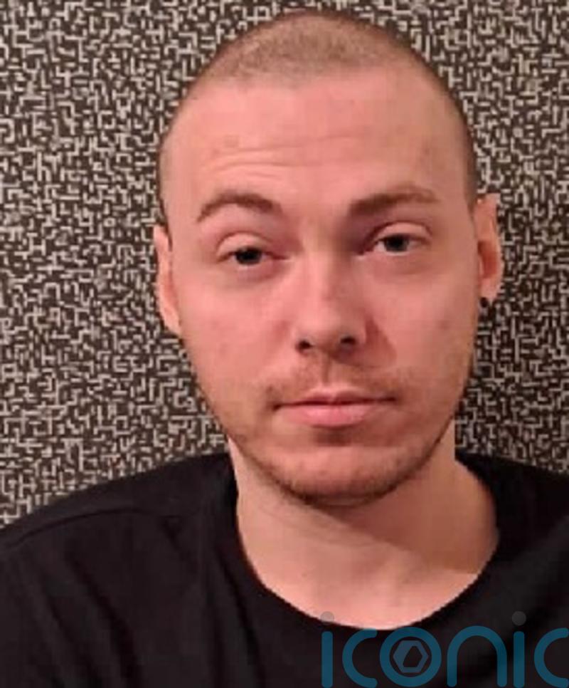 Public warned not to approach &lsquo;dangerous&rsquo; man as police seek him urgently