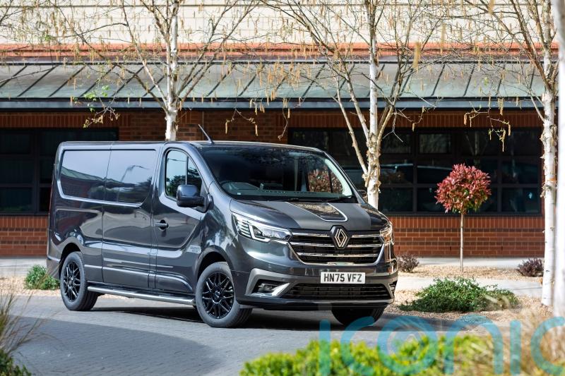 Renault reveals exclusive Trafic Graphite Edition