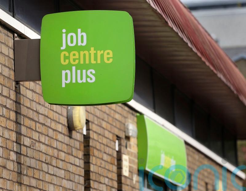 Unemployment in Scotland increases slightly, figures show